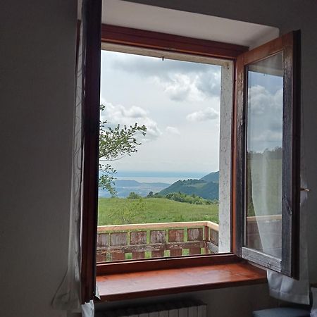 Agriturismo Preele Villa Ferrara di Monte Baldo Exterior foto